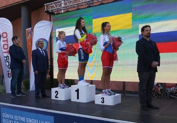 Чемпіонат світу з велоспорту: чернівчанка здобула золоту медаль