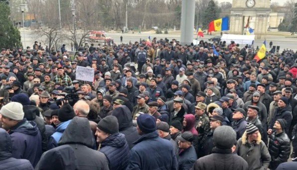 У Молдові ветерани вимагають відставки уряду